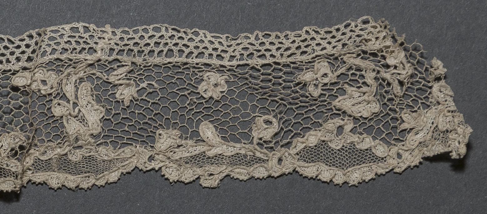 2002.0001.001.089 A Passementerie, detail 2