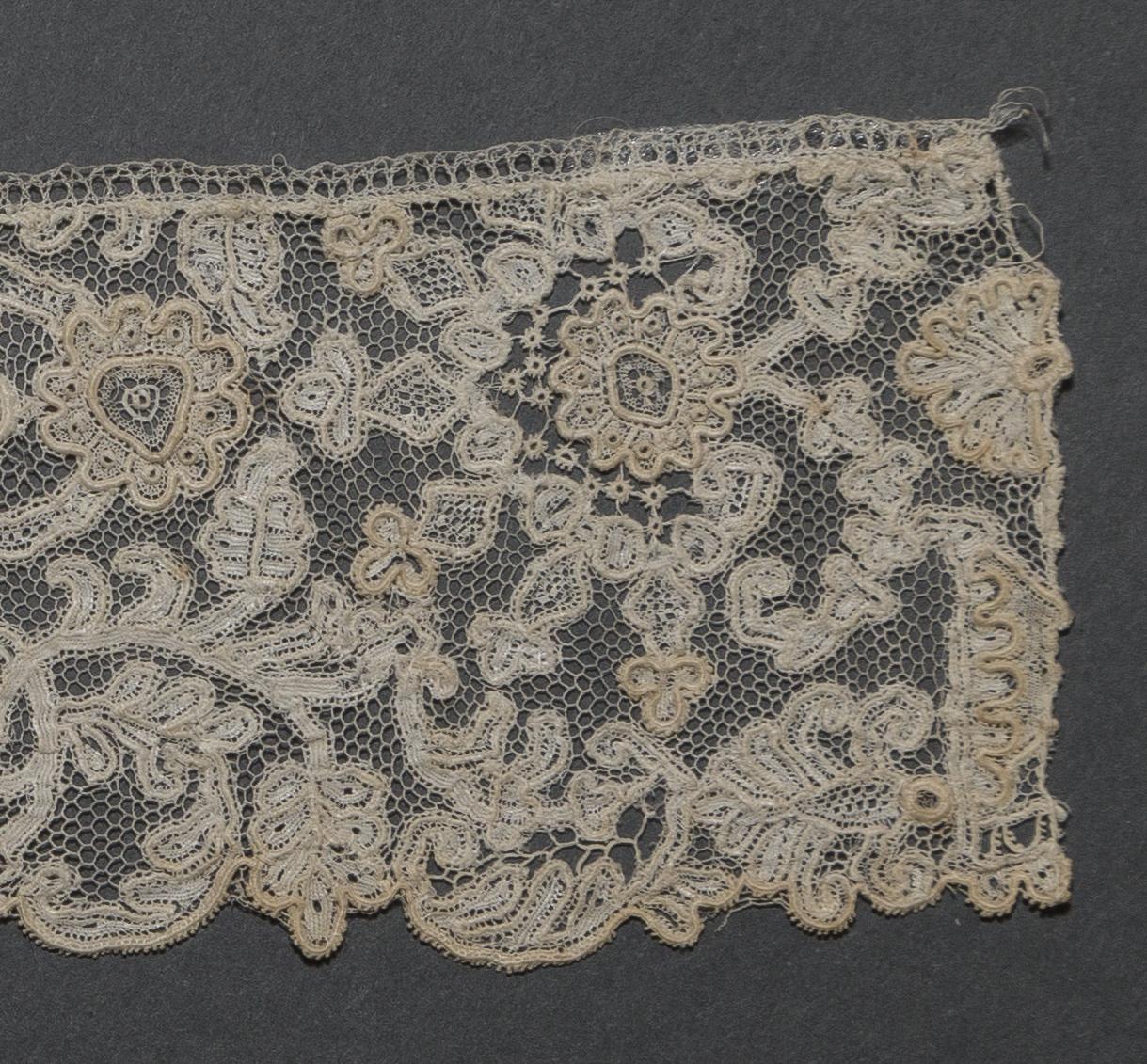 2002.0001.001.091 Passementerie, detail 2