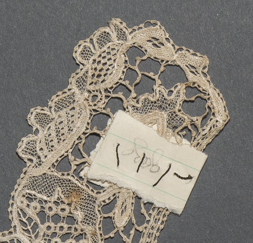 2002.0001.001.093 Collar, detail 3, reverse