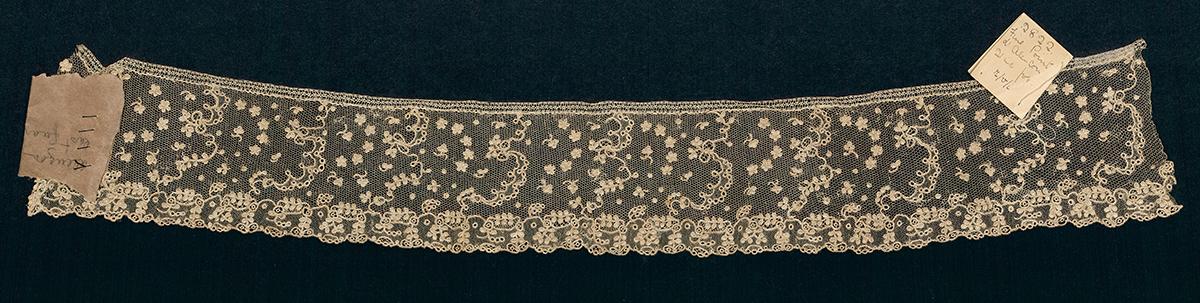 2002.0001.001.100 Lace