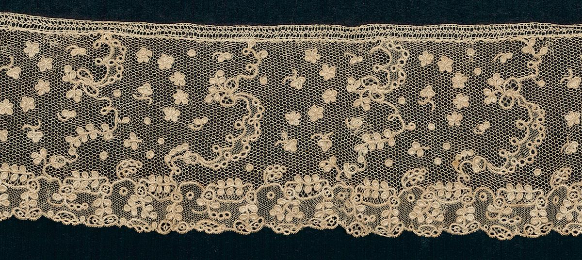 2002.0001.001.100 Lace, Detail