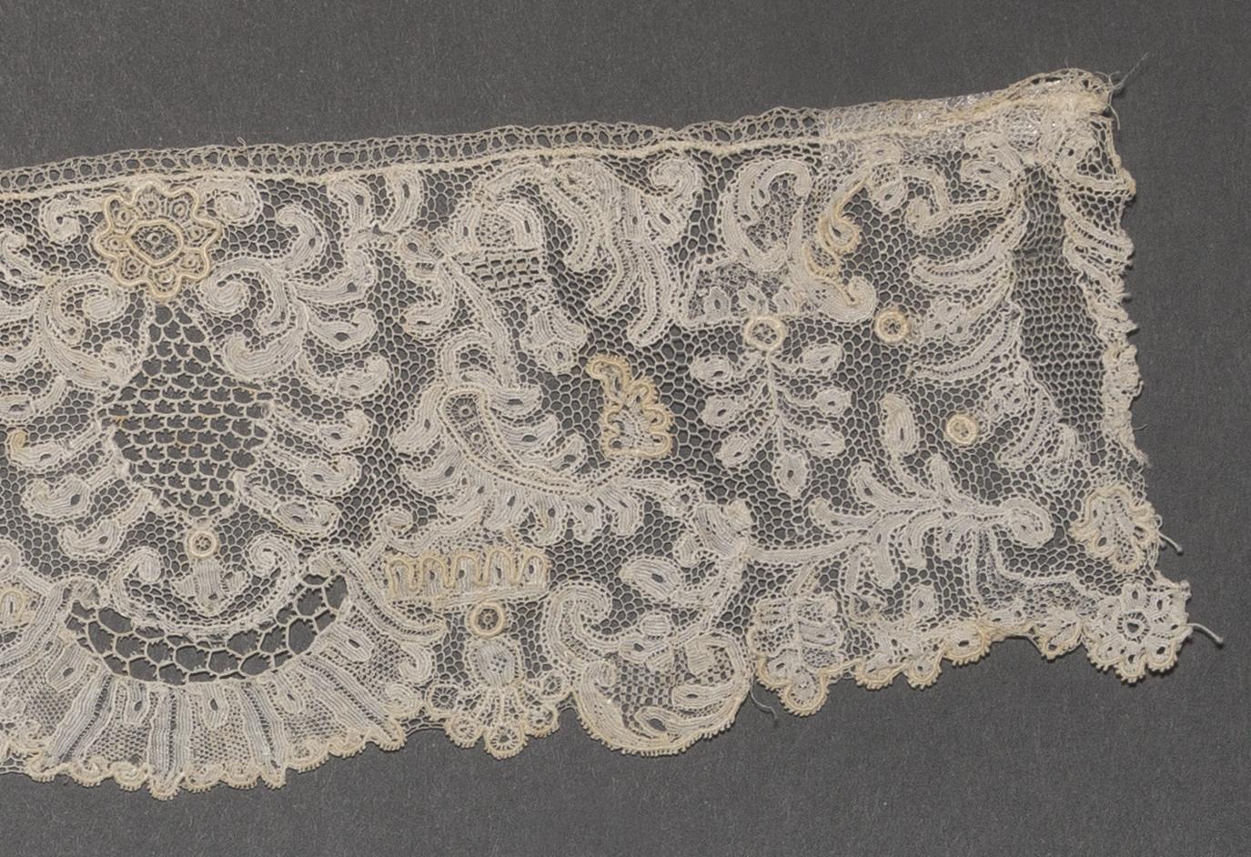 2002.0001.001.101 A Passementerie, detail 1