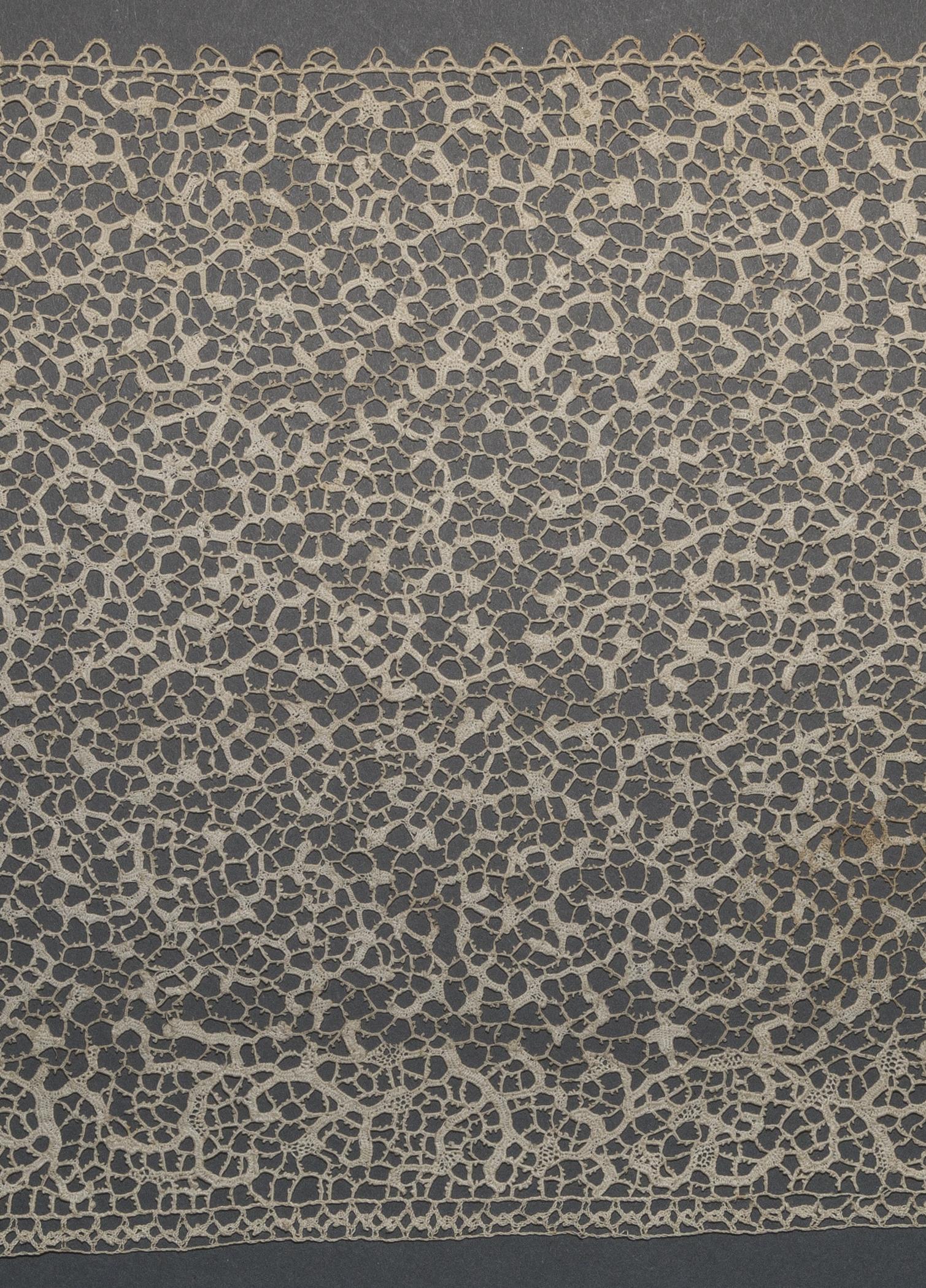 2002.0001.001.110 Bed hanging, detail 1, reverse
