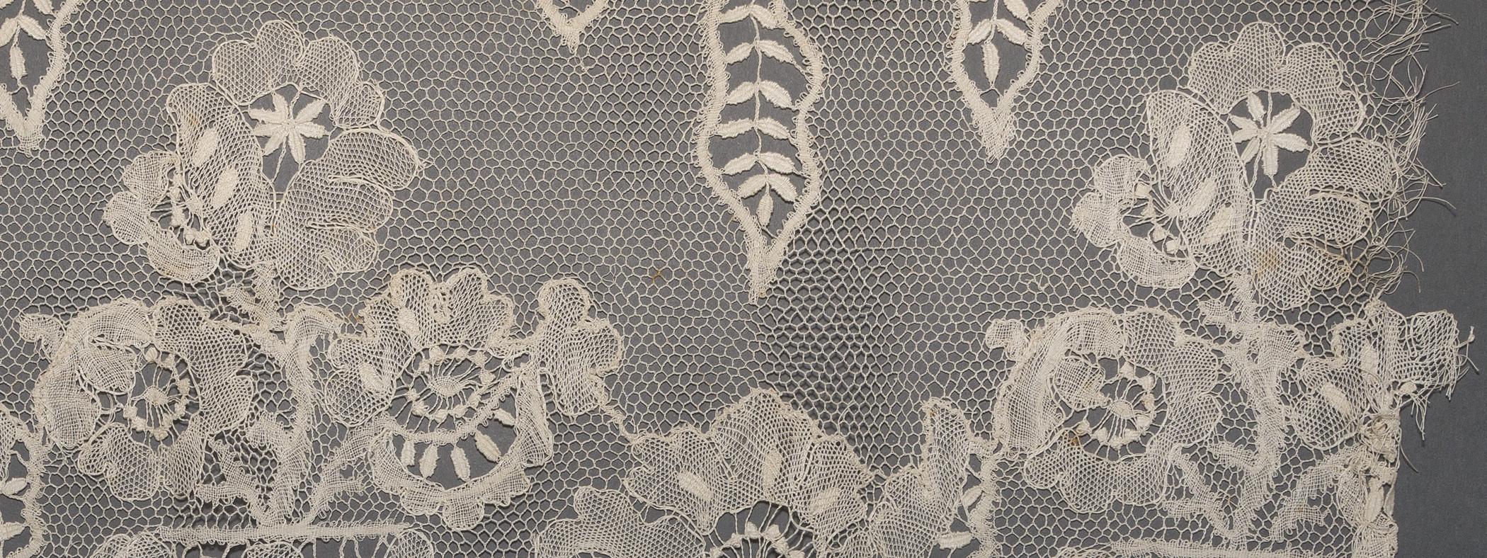2002.0001.001.118 Bed hanging, detail 2, reverse