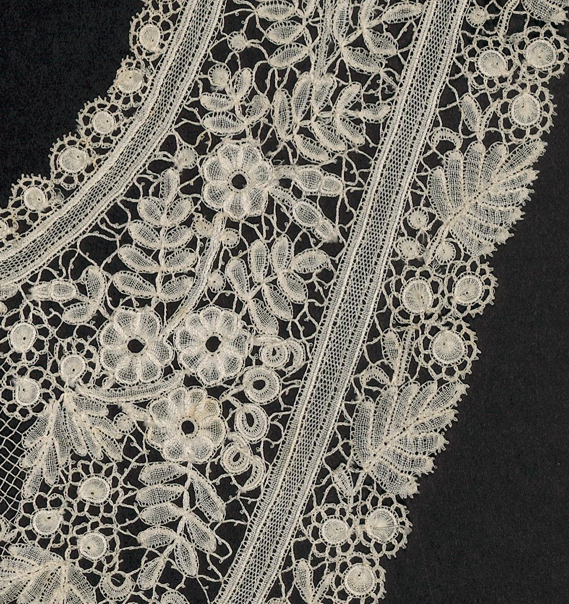 2002.0001.001.120 Lace Collar, Detail 3