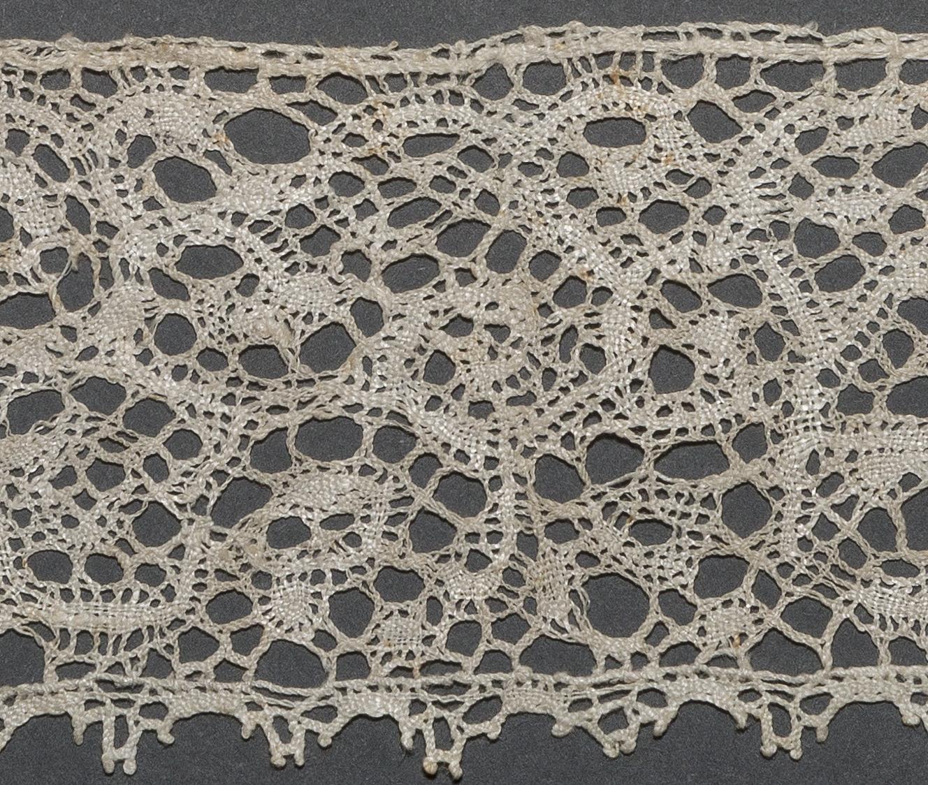 2002.0001.001.122 A Passementerie, detail 1
