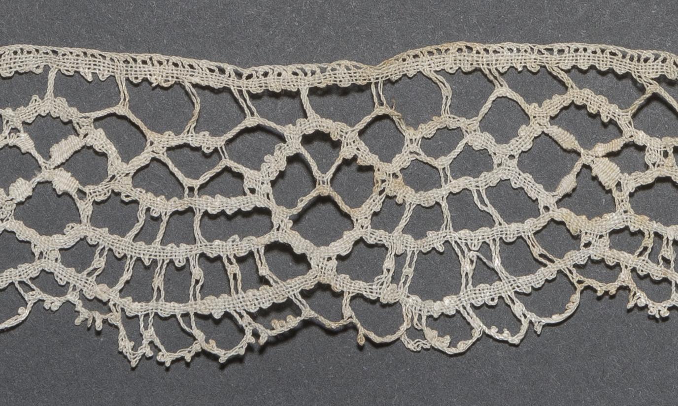 2002.0001.001.124 Passementerie, detail 1