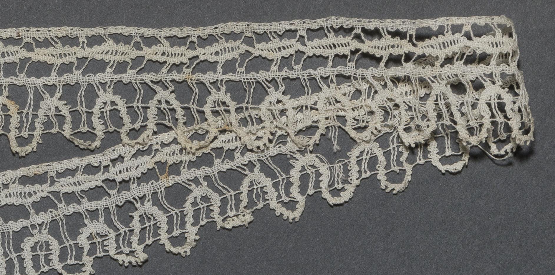 2002.0001.001.126 Passementerie, detail 2