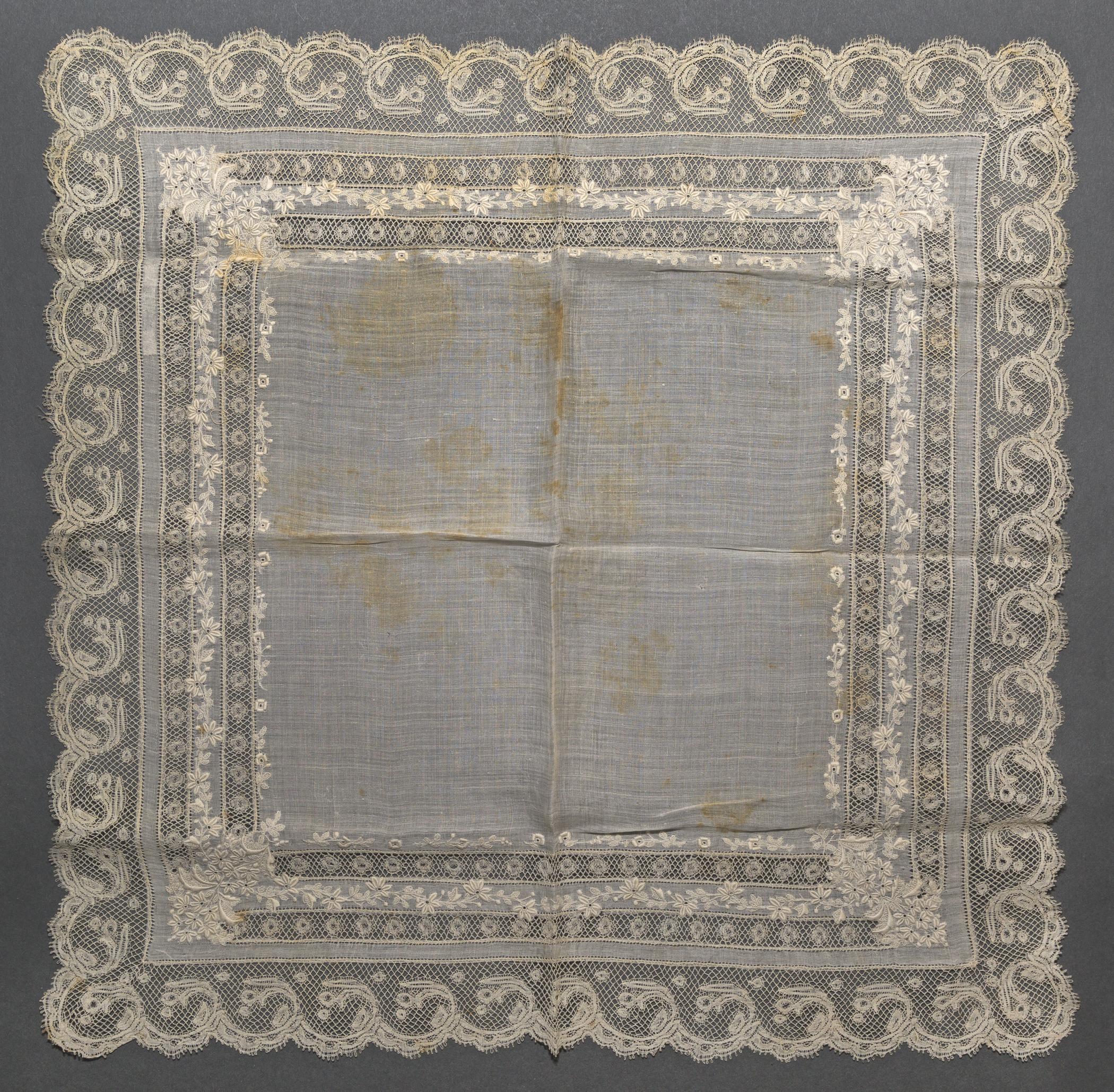 2002.0001.001.142 Handkerchief, overall