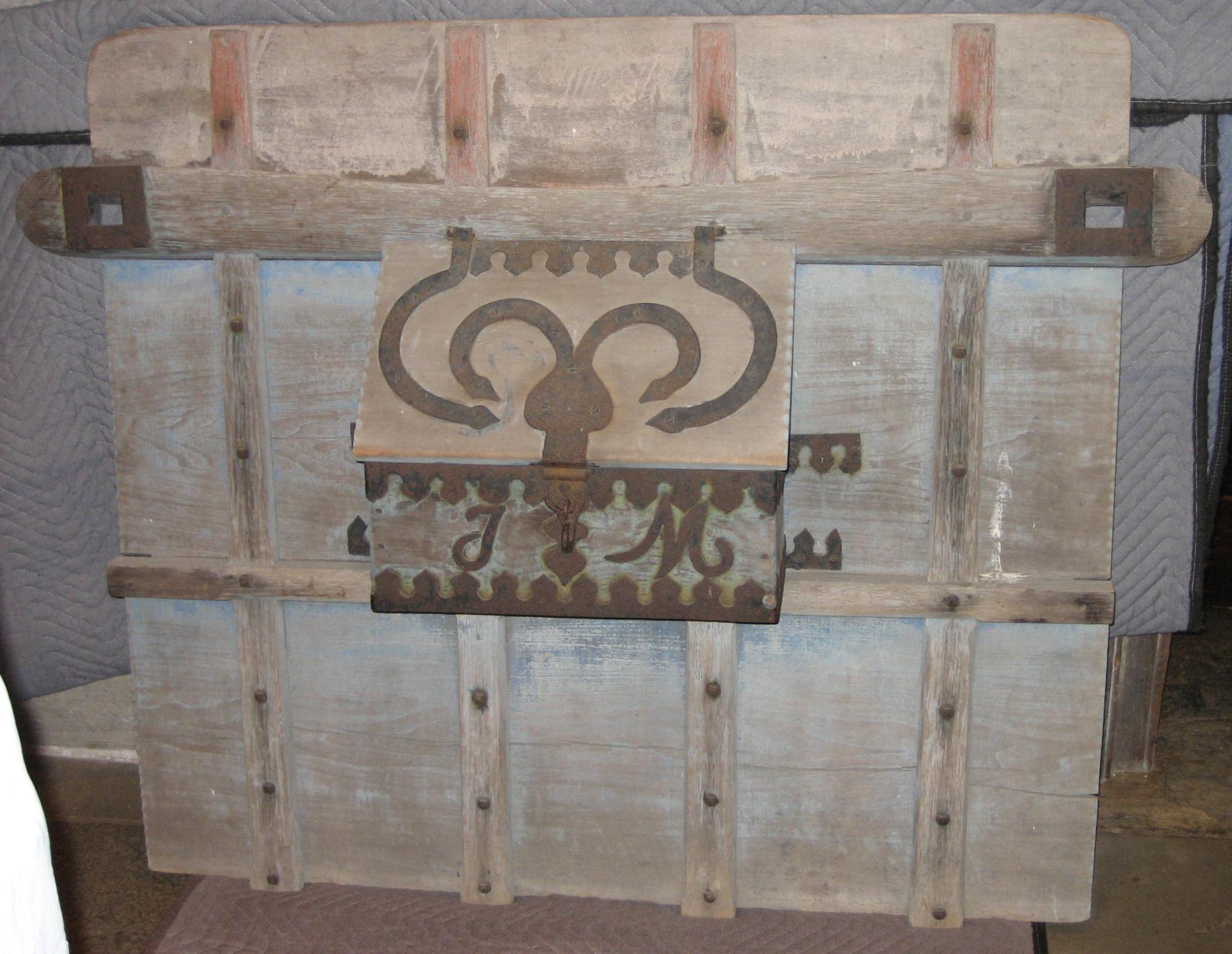 2002.0002 Conestoga wagon side