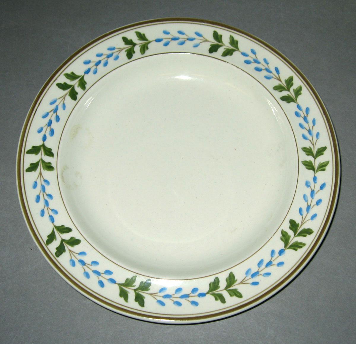 2002.0004.005 Creamware plate