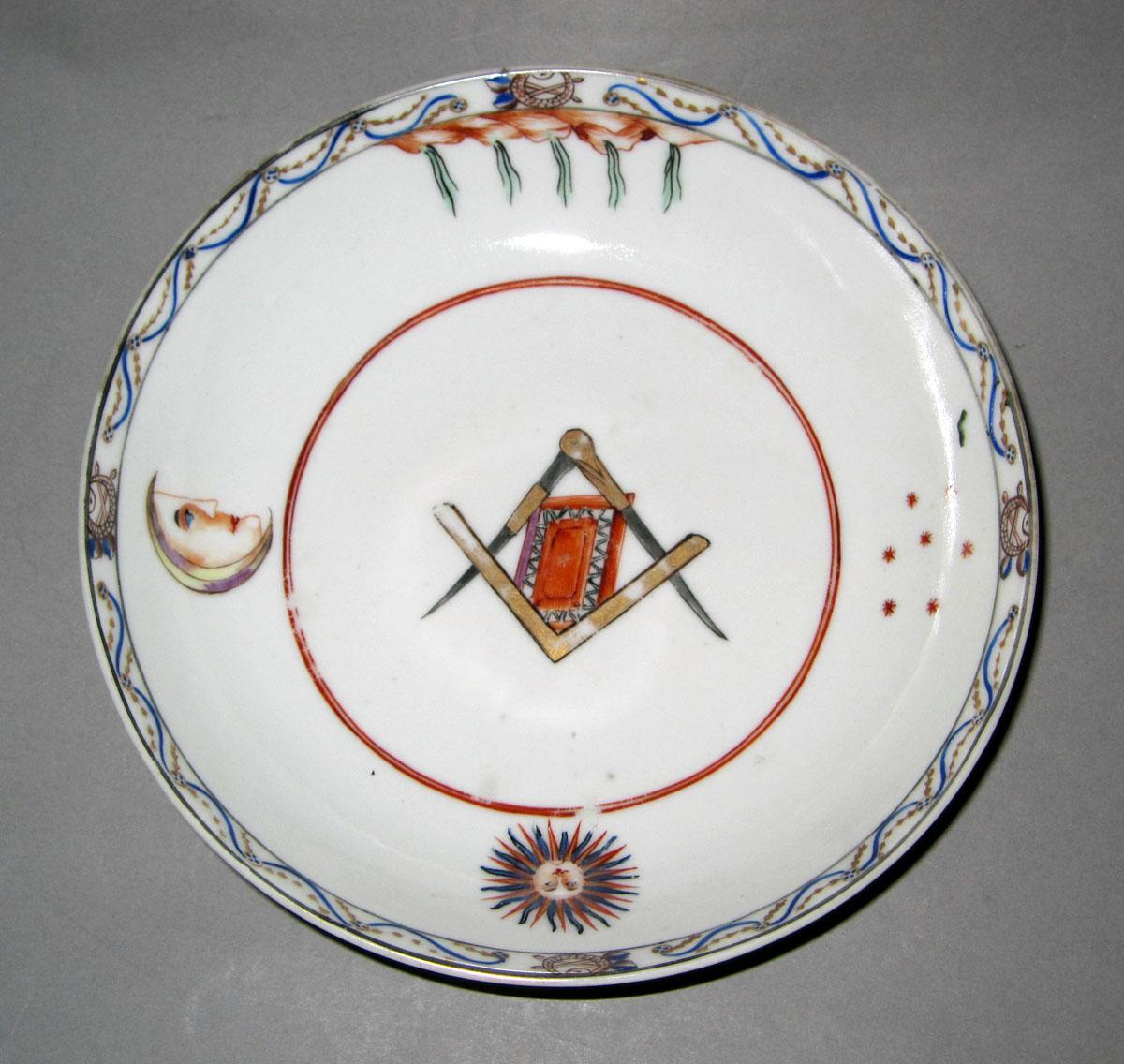 2002.0011.001 B Porcelain saucer