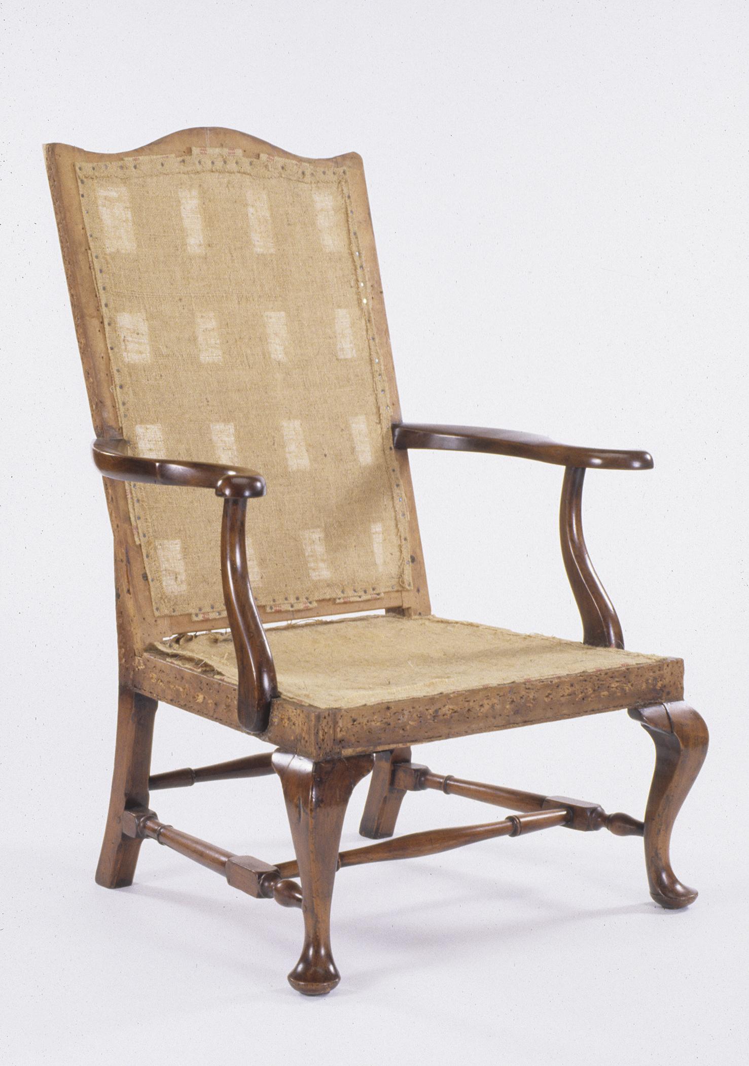2002.0014 Chair, view 2