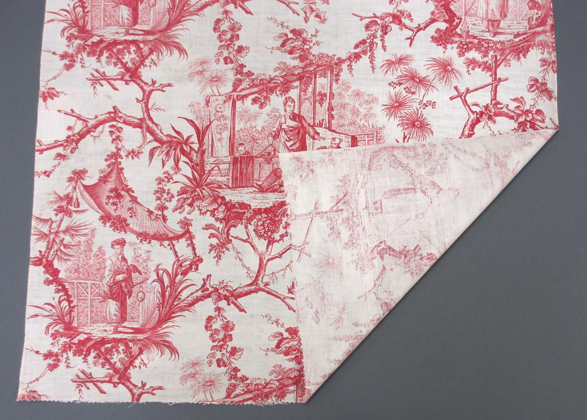2002.0016 Textile, printed folded corner