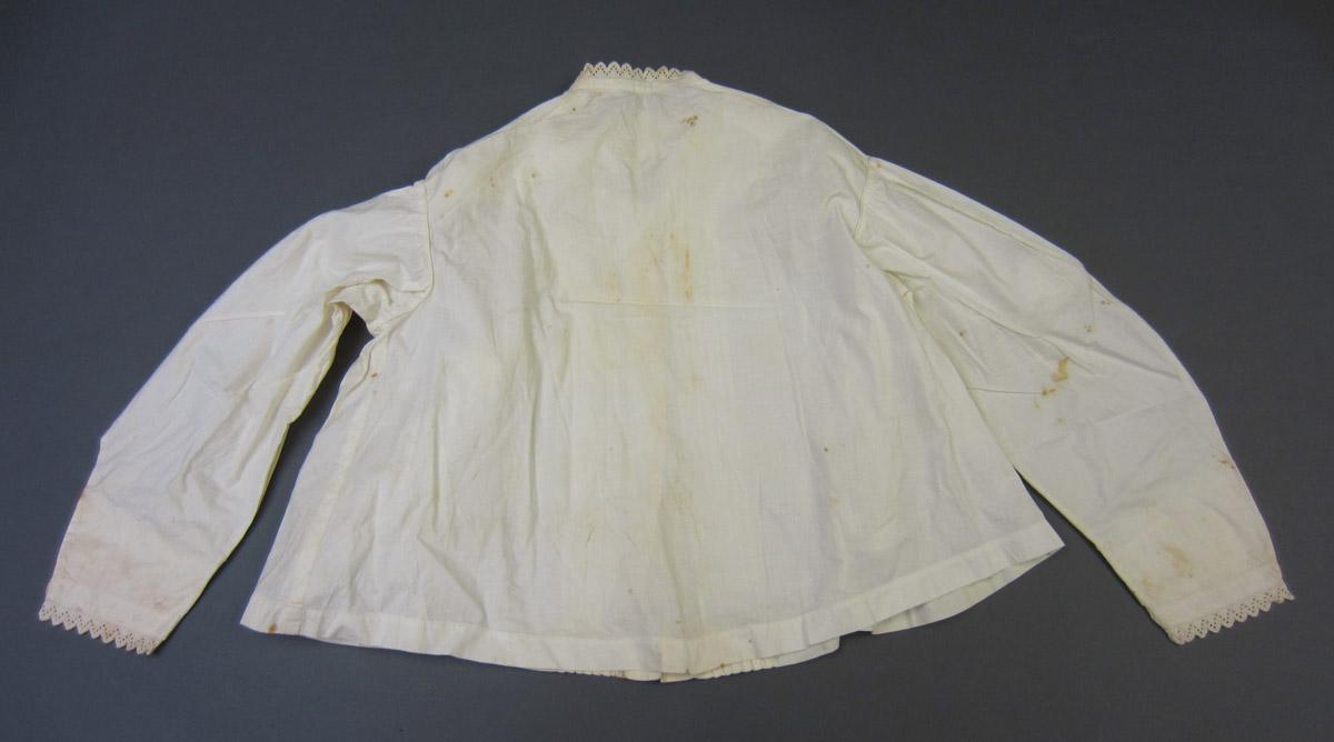 2002.0017.036 Blouse, Back