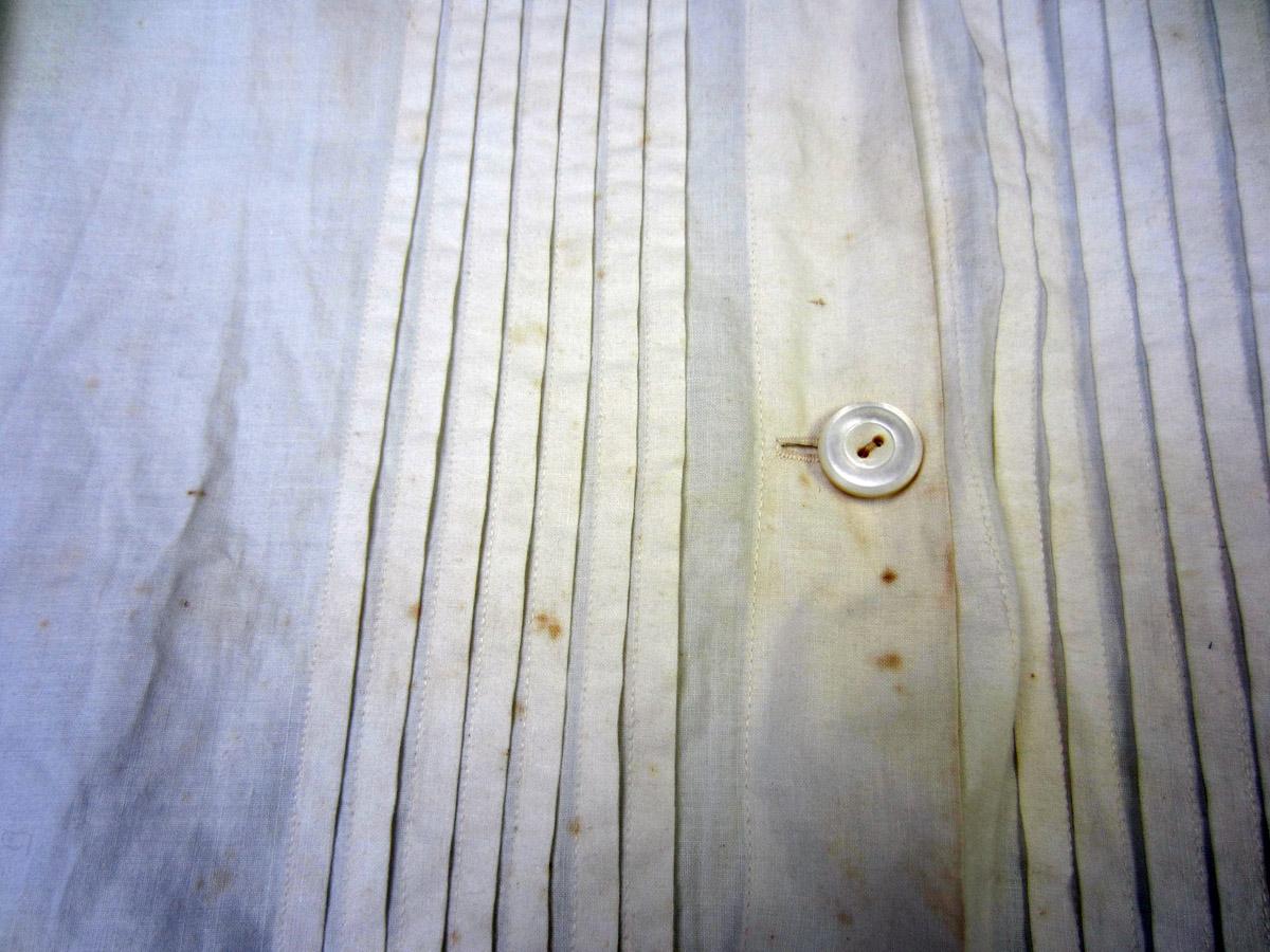 2002.0017.036 Blouse, Detail