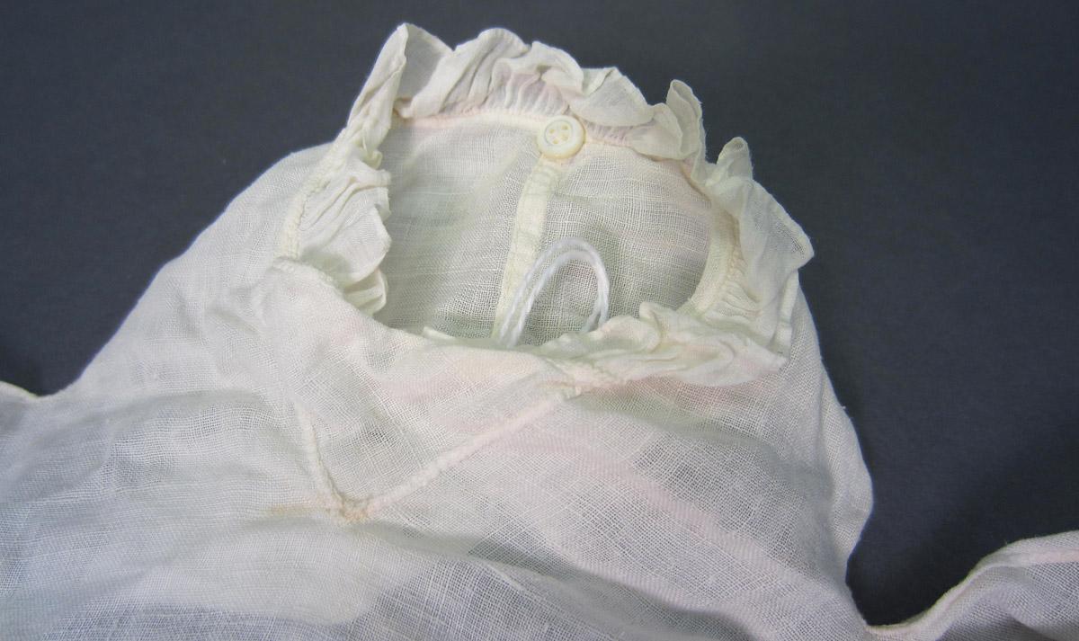 2002.0018.015 Bodice, Sleeve 2