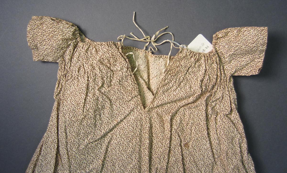 2002.0018.021 Dress, Ties
