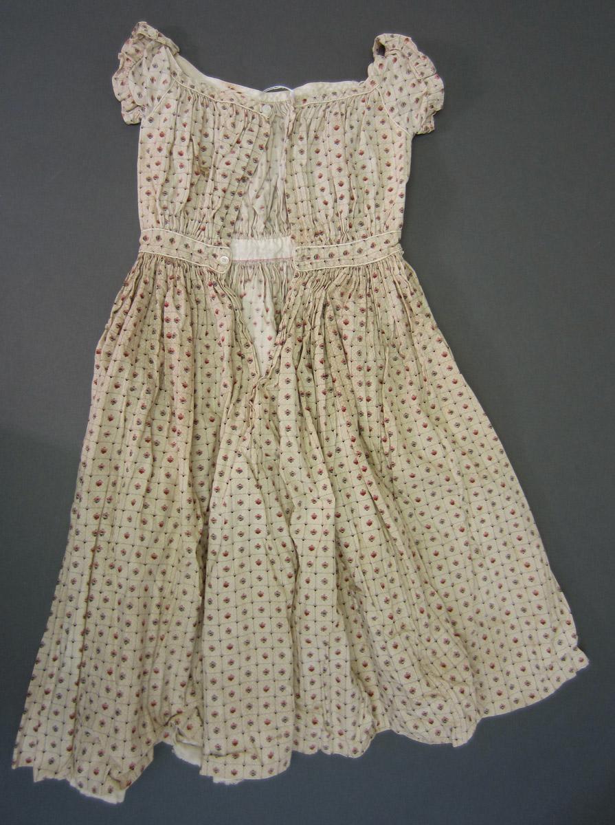 2002.0018.022 Dress, Back