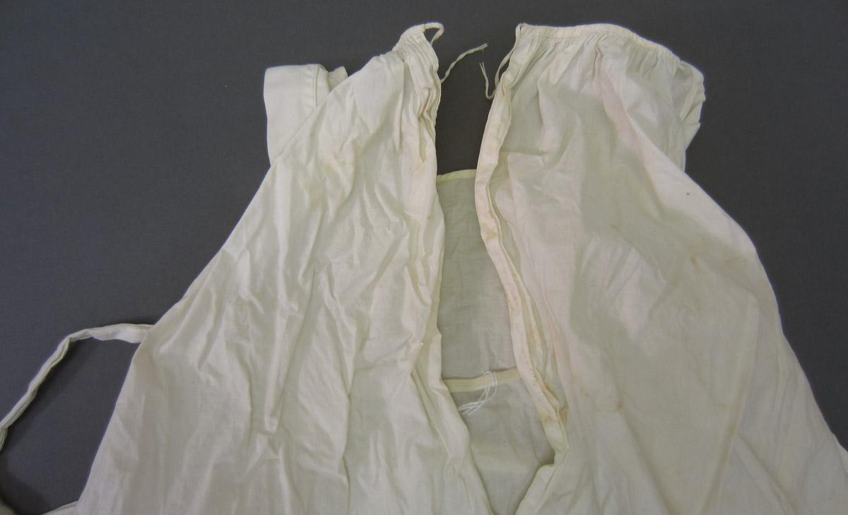 2002.0018.024 Dress, Strings