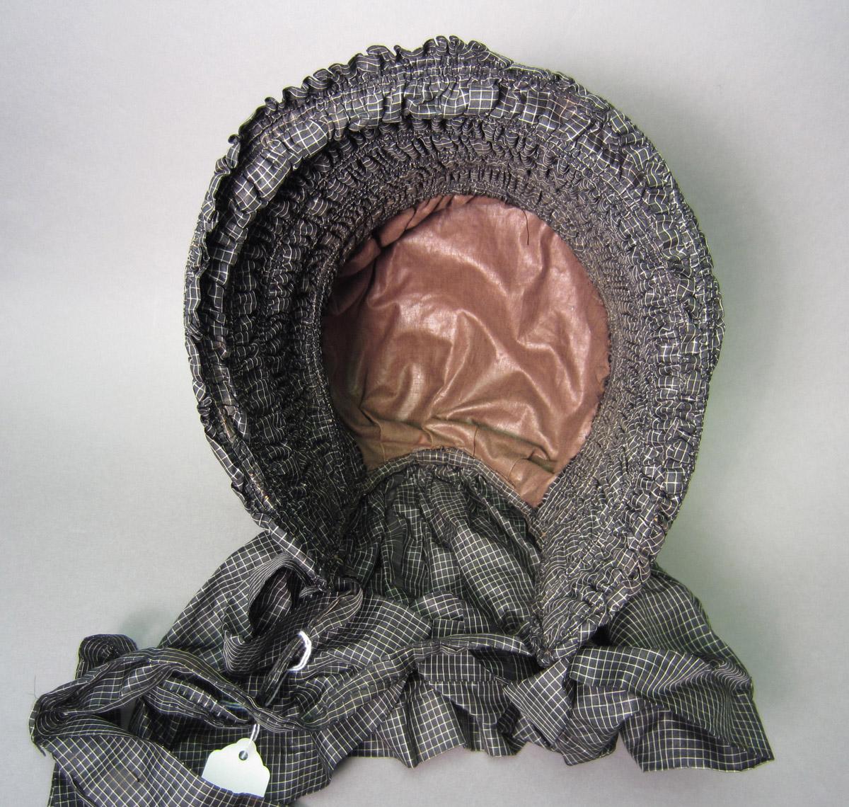 2002.0018.029 Bonnet, Lining