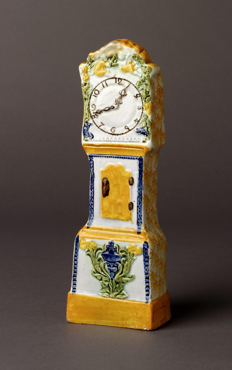 2002.0030.012 Clock figure