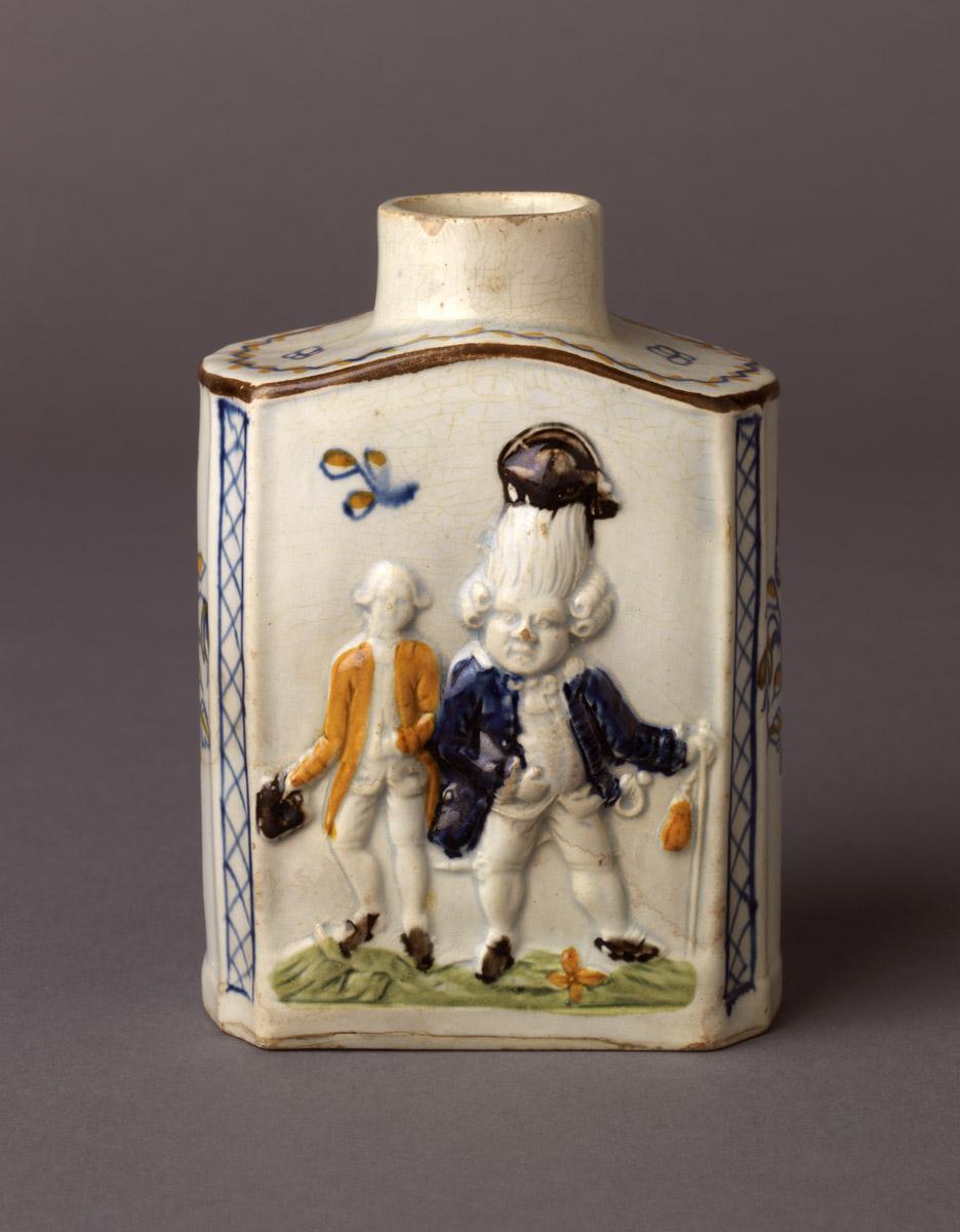 2002.0030.017 Tea canister (opposite side)