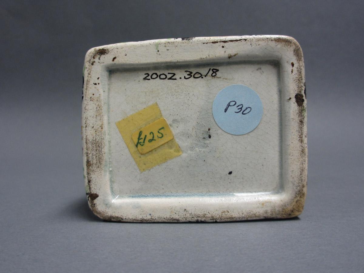 2002.0030.018 base