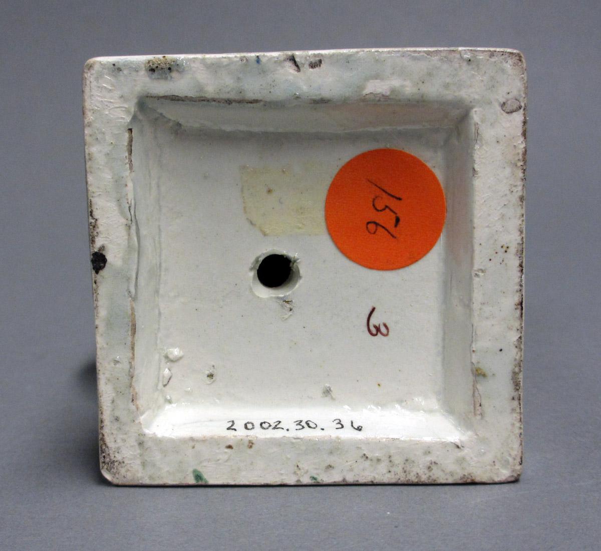 2002.0030.036 base