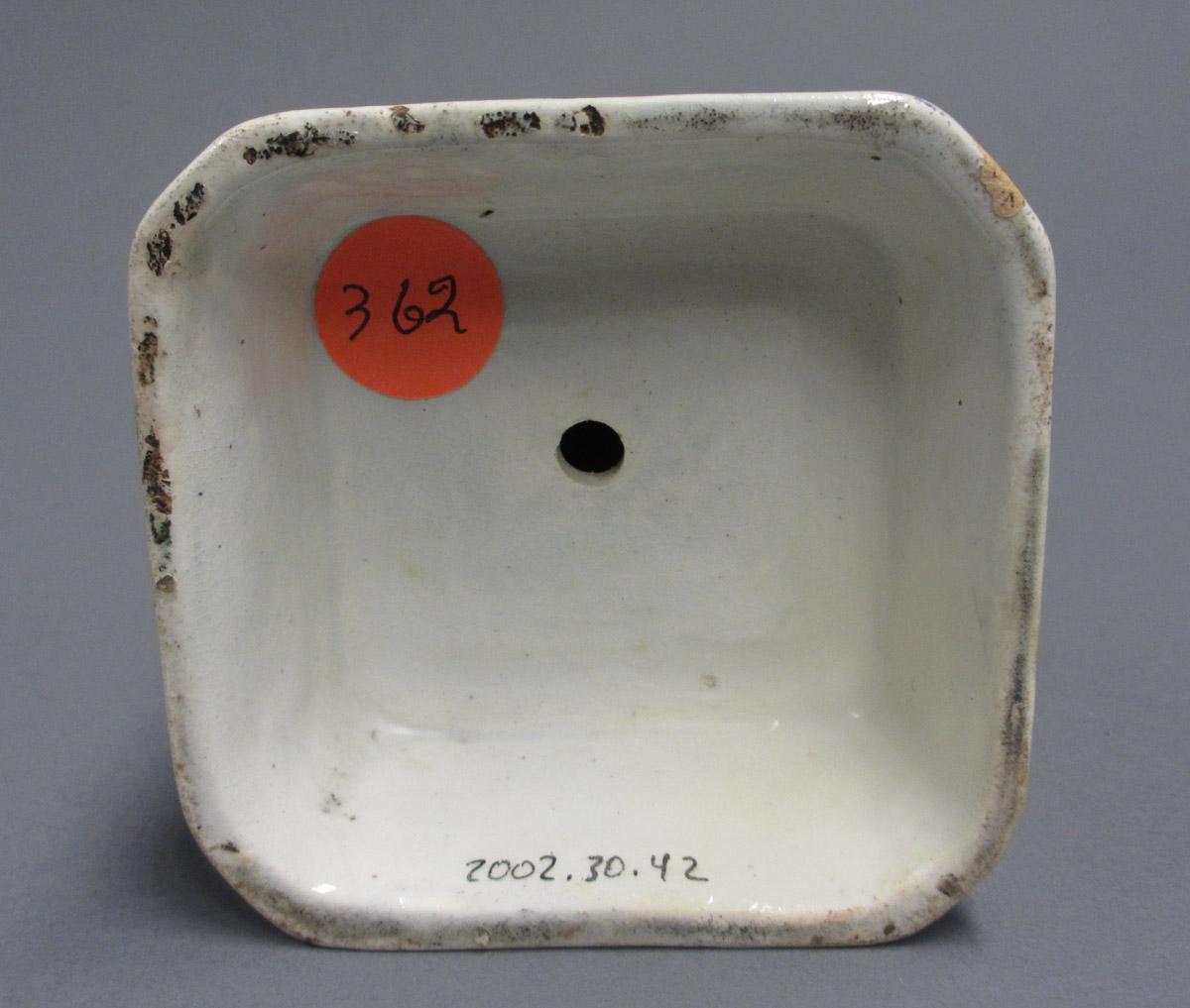 2002.0030.042 base