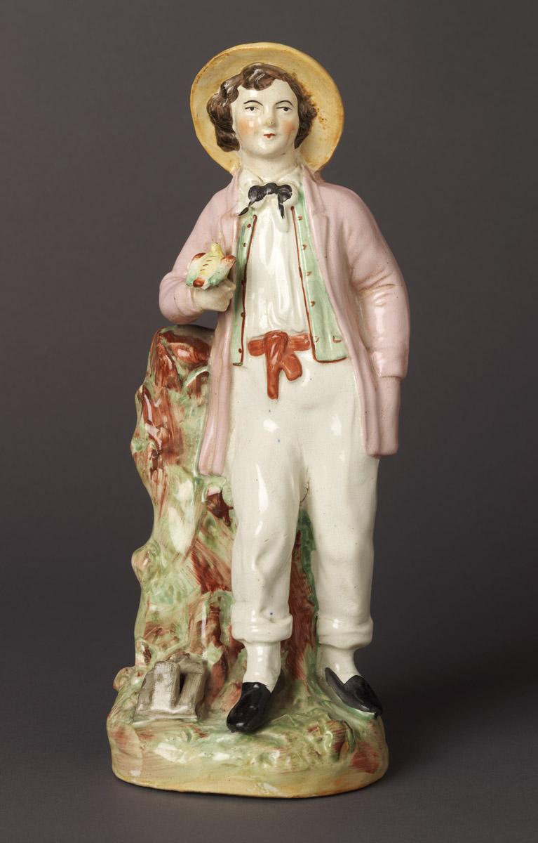 2002.0030.105 Pearlware figure