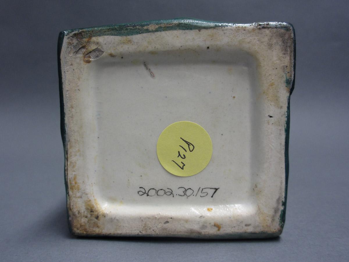 2002.0030.157 base