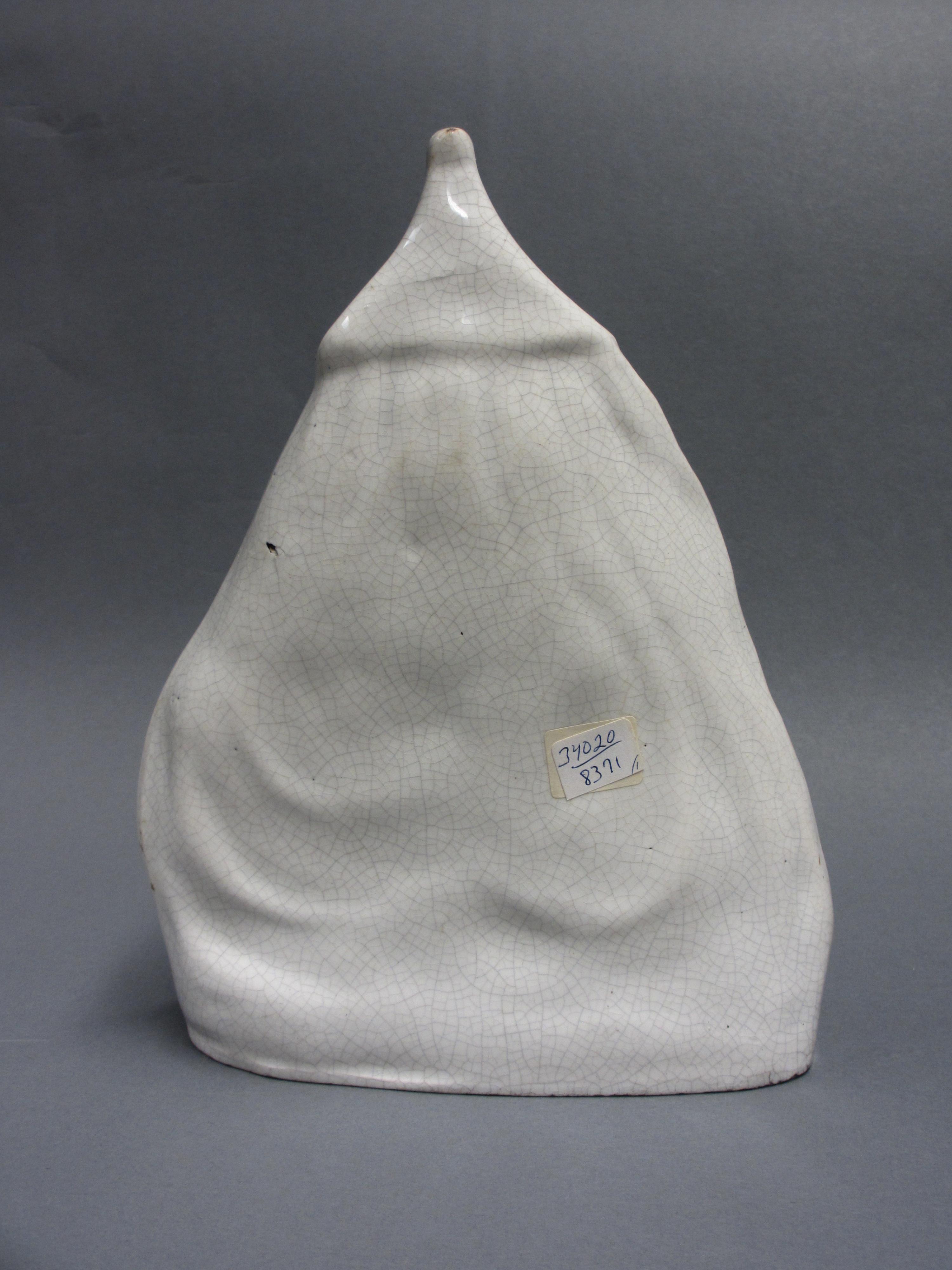2002.0030.166 back