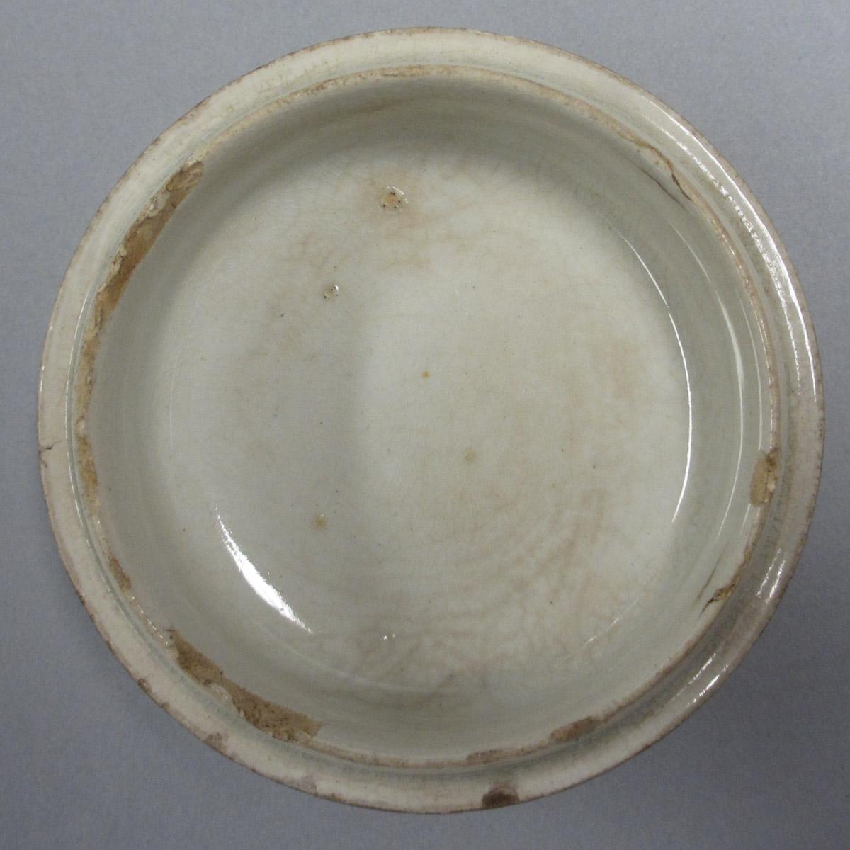 2002.0030.180 A underside