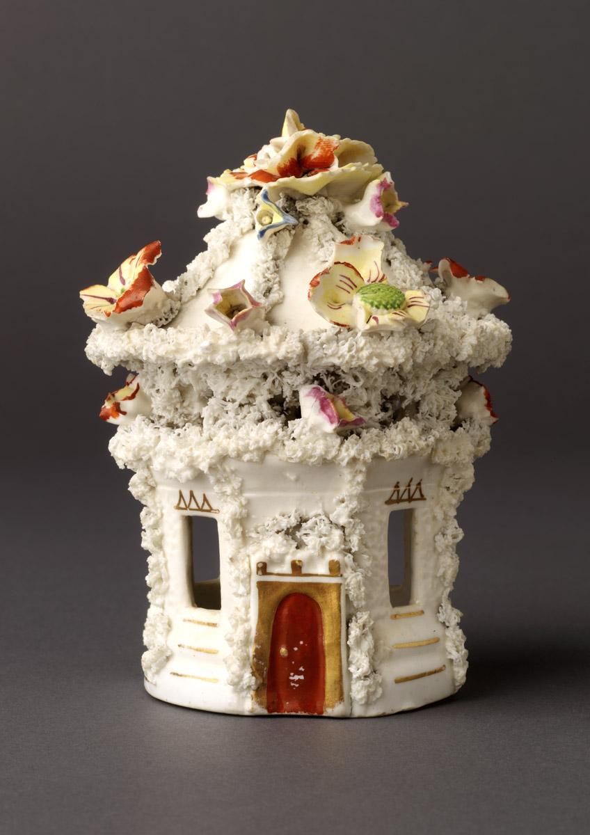 2002.0030.204 Pearlware Pastille Burner