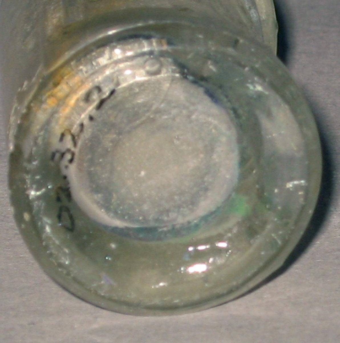 2002.0032.002 Glass perfume bottle (underside)