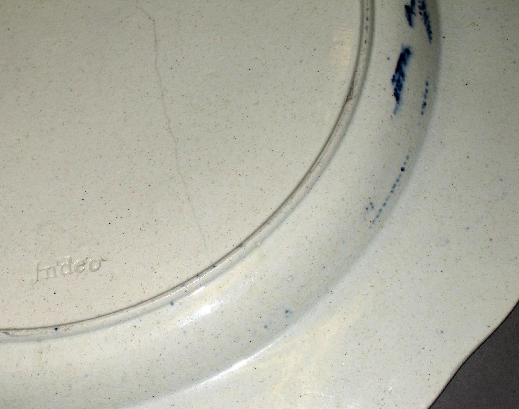 2002.0033.001 Pearlware (Bovey Tracey) plate (mark)