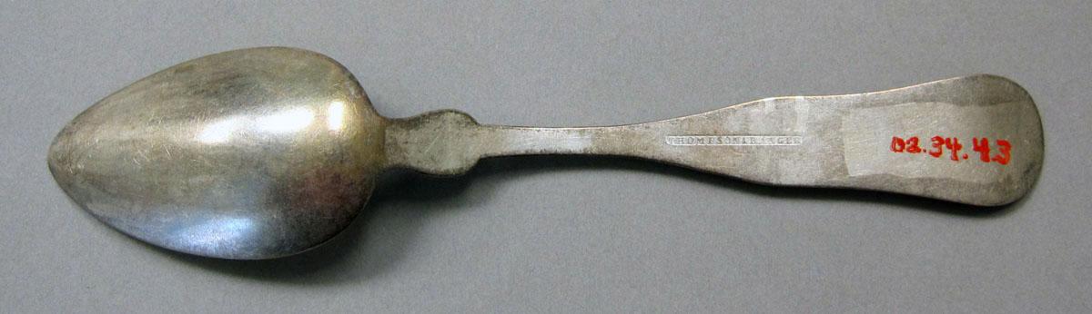 2002.0034.004.003 teaspoon underside