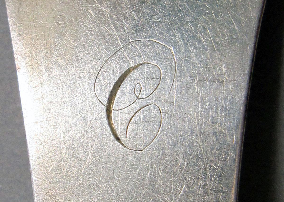 2002.0034.005.001 teaspoon engraving