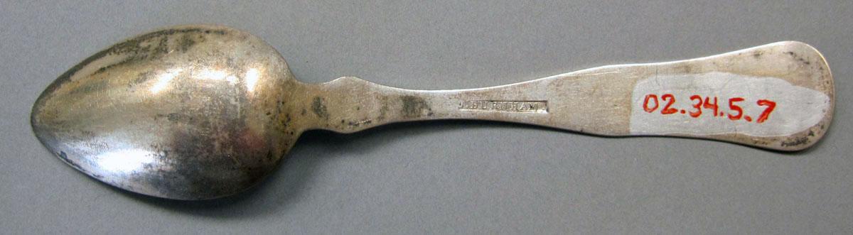 2002.0034.005.007 teaspoon underside