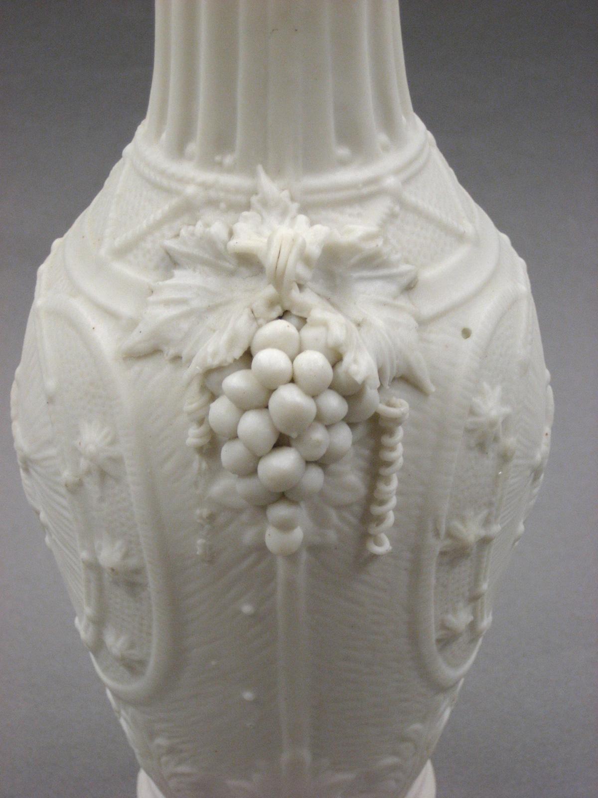 2002.0041 Vase (detail)