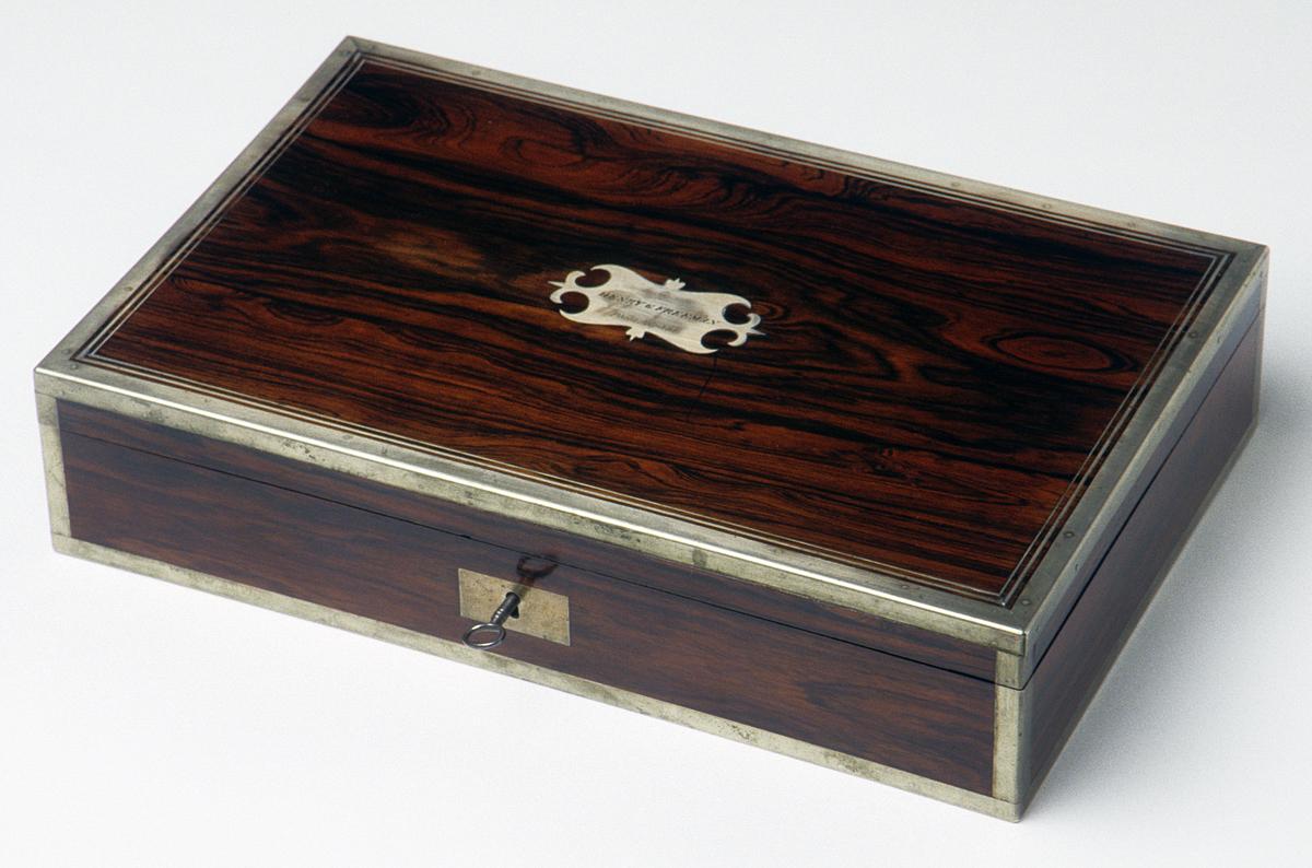 2002.0047 C, P Pistol Case with Key