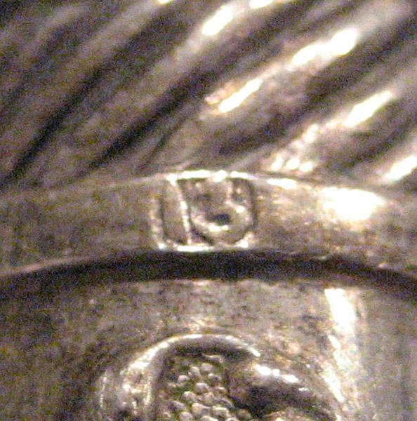 2003.0008.011 Fork (mark)