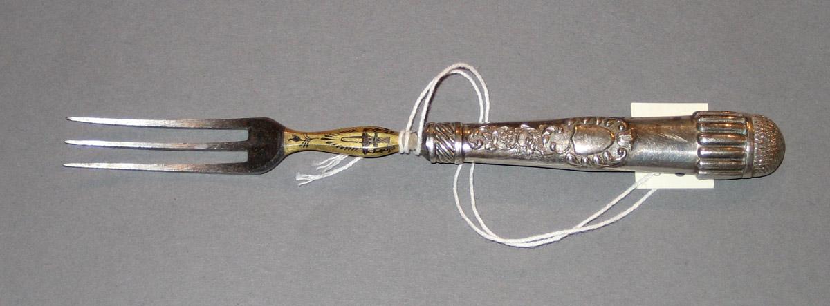 2003.0008.014 Fork