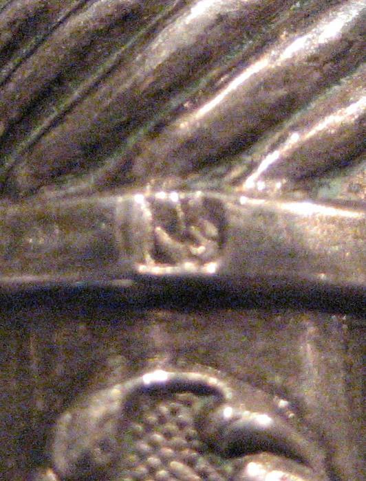 2003.0008.014 Fork (mark)