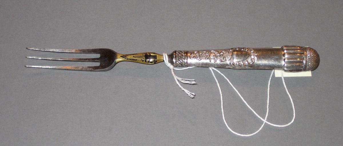 2003.0008.015 Fork