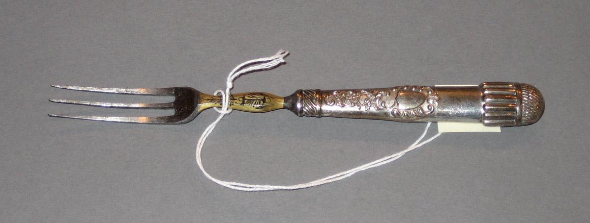 2003.0008.017 Fork