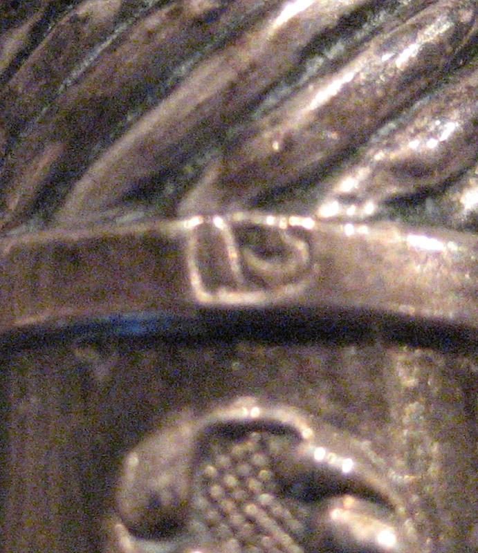 2003.0008.018 Fork (mark)