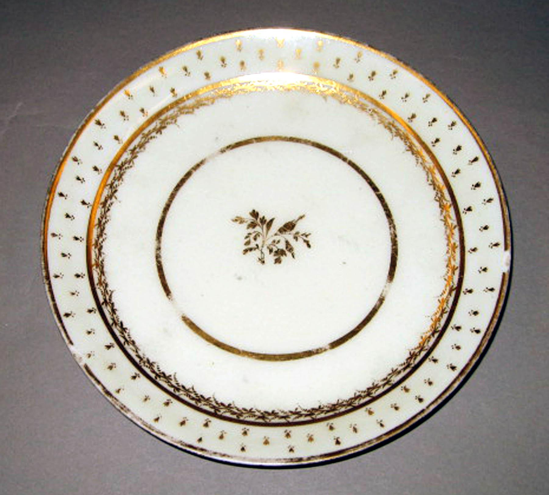 2003.0011.005 New Hall porcelain plate