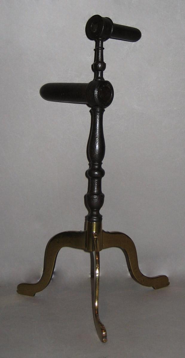 1958.0979 A Goffering Iron Stand